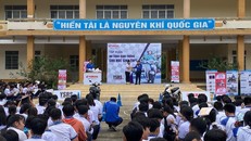 Hưởng ứng năm an toàn giao thông Việt Nam 2021