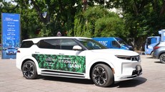 Triển lãm xe điện VinFast hot nhất năm đổ bộ “Thành phố hoa phượng đỏ”