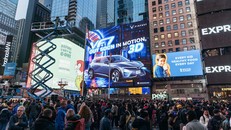 Điểm lại những dấu mốc của VF 7 - mẫu xe “chỉ chờ mở cọc là xuống tiền”