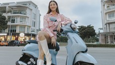 Hoa hậu Lương Thuỳ Linh lựa chọn động cơ xanh cho chuyến du lịch hè