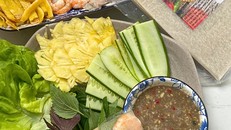 Người trẻ đi tìm hương vị đặc sản quê hương trên sóng livestream