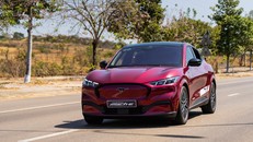 Ford Việt Nam nâng cấp toàn diện trải nghiệm khách hàng xe điện, đưa Mustang Mach-E đến gần hơn với khách hàng Việt Nam