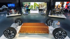 GM công bố loại pin mới có tầm hoạt động gấp 2 lần của Tesla