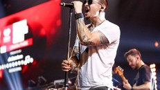 Linkin Park hủy tour sau cái chết của Chester Bennington