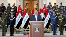 Iraq tổ chức diễu binh ăn mừng sau khi đánh bại IS