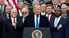 Nhà Trắng: Người Mỹ nên lo ngại về Triều Tiên thay vì chỉ trích Tổng thống