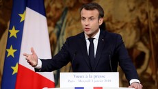 Pháp: Tổng thống Macron ban hành luật chống lại ‘fake news’ vào năm 2018