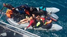 Vụ lật tàu du lịch Thái Lan: 21 người được xác nhận thiệt mạng