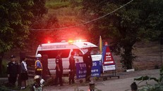 8 nạn nhân mắc kẹt trong hang Tham Luang đã được giải cứu