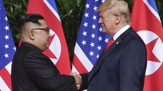 Donald Trump mong muốn gặp lại Kim Jong-un vào năm sau 