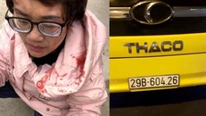 Nữ hành khách bị phụ xe hành hung. Ảnh: Tiền Phong