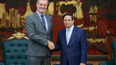 Thủ tướng Phạm Minh Chính tiếp ông Erkki Maillard, Giám đốc các vấn đề quốc tế và chính phủ, cố vấn Chủ tịch Tập đoàn Điện lực Pháp (EDF). (Ảnh: Dương Giang/TTXVN)