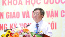 Ông Nguyễn Trọng Nghĩa, Ủy viên Bộ Chính trị, Bí thư Trung ương Đảng, Trưởng Ban Tuyên giáo và Dân vận Trung ương phát biểu kết luận hội thảo