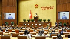 Bộ trưởng Bộ Khoa học và Công nghệ Nguyễn Mạnh Hùng, thừa uỷ quyền của Thủ tướng Chính phủ trình bày Tờ trình dự án Luật Trí tuệ nhân tạo. Ảnh: Doãn Tấn/TTXVN.