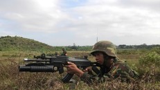 Cán bộ, chiến sĩ Sư đoàn 312 huấn luyện bắn súng bộ binh thế hệ mới, một trong những nội dung trọng tâm trong quá trình làm chủ trang bị, nâng cao sức mạnh chiến đấu.