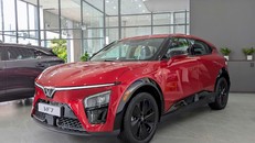 VF 7 Eco trong mắt người dùng: Cách âm nổi bật, không gian rộng rãi, chi phí tối ưu