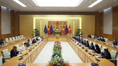 Thủ tướng Phạm Minh Chính hội kiến Chủ tịch Hội đồng châu Âu António Costa. Ảnh: Dương Giang/TTXVN.