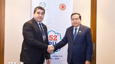 Chủ tịch Quốc hội Trần Thanh Mẫn gặp Chủ tịch Quốc hội Gruzia Shalva Papuashvili.
