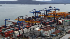Cảng hàng hóa Vladivostok ở vùng Viễn Đông của Nga.