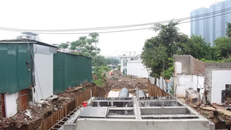 Hạng mục thi công chống ngập đoạn trên đường An Dương Vương (phường Phú Thượng) cơ bản hoàn thành.