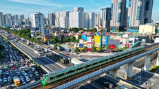 Tuyến đường sắt đô thị Cát Linh-Hà Đông (Hà Nội)-tuyến đường sắt đô thị đầu tiên của cả nước trở thành phương tiện đi lại hằng ngày của đông đảo người dân Thủ đô. 