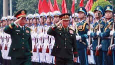Phó Thủ tướng, Bộ trưởng Bộ Quốc phòng Lào thăm chính thức Việt Nam