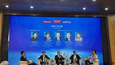 Quang cảnh diễn đàn