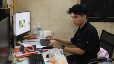 Anh Long ứng dụng tư duy kinh doanh và công nghệ hiện đại nhằm tìm hướng phát triển mới cho sản phẩm quạt truyền thống. Ảnh: Anh Thư
