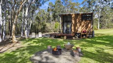 Hòa mình giữa thiên nhiên ngay trong không gian đô thị. Ảnh: Tiny Away Escape/Lazarus Island