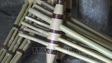 Tiếng khèn từ lâu đã "ngấm sâu" vào máu thịt đồng bào Mông. 