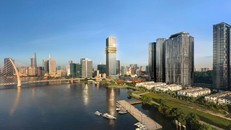 Marina Central Tower giữa lòng khu phức hợp Grand Marina, Saigon