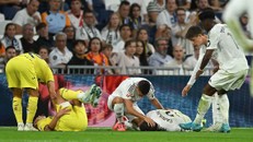 Real Madrid xác nhận Dani Carvajal bị đứt dây chằng. Ảnh: Denis Doyle/Getty Images