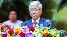 Ông Đỗ Văn Chiến tiếp tục giữ chức Chủ tịch Ủy ban Trung ương Mặt trận Tổ quốc Việt Nam khóa X.