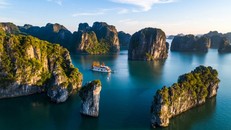 Vẻ đẹp trên Vịnh Hạ Long. Ảnh: CTV/Vietnam+