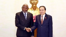 Chủ tịch Quốc hội Trần Thanh Mẫn tiếp Chủ tịch Quốc hội Cộng hòa Dân chủ Congo Vital Kamerhe. Ảnh: Doãn Tấn/TTXVN