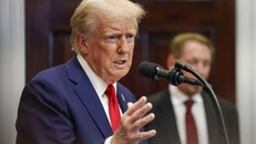 Tổng thống Mỹ Donald Trump phát biểu tại Nhà Trắng ngày 21/1/2025. Ảnh: Getty Images/TTXVN