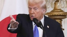 Tổng thống Mỹ Donald Trump phát biểu trong cuộc họp báo tại Nhà Trắng ngày 7/2/2025. Ảnh: Kyodo/TTXVN