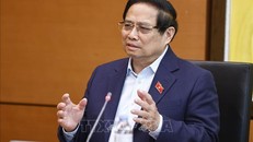 Thủ tướng Phạm Minh Chính, Đại biểu Quốc hội Thành phố Cần Thơ phát biểu. Ảnh: Doãn Tấn - TTXVN