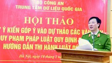 Thiếu tướng Nguyễn Ngọc Cương, Giám đốc Trung tâm Dữ liệu quốc gia phát biểu tại hội thảo.
