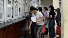 Người bệnh khám bệnh BHYT tại cơ sở y tế. Ảnh: Tạ Nguyên/Báo Tin tức