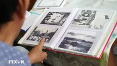 Các bức ảnh của nhà báo Trần Xuân Quang nay là nguồn tư liệu quý giá về cuộc chiến tranh ác liệt tại Khu 5. Ảnh: Quốc Dũng/TTXVN