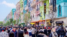 Với 3,8 triệu người gia nhập tầng lớp tiêu dùng năm 2025, ngành bán lẻ Việt Nam hứa hẹn bùng nổ (Theo báo cáo 2024 của NielsenIQ) 