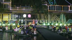 Chương trình “Gấm Vóc Hoa Lư”, nhằm lan tỏa hình ảnh cổ phục Việt Nam tới đông đảo nhân dân và du khách. 