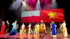 Chương trình nghệ thuật “Tinh hoa văn hóa Việt Nam” vừa diễn ra tại Ba Lan. Ảnh: Cục Du lịch Quốc gia