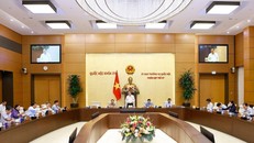 Chủ tịch Quốc hội Trần Thanh Mẫn phát biểu khai mạc phiên họp thứ 47 Ủy ban Thường vụ Quốc hội. Ảnh: Doãn Tấn