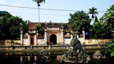 Đền thờ danh nhân văn hóa, anh hùng dân tộc Nguyễn Trãi ở xã Nhị Khê, huyện Thường Tín, TP Hà Nội