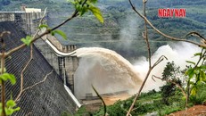 Thủy điện sông Tranh xả lũ hồi tháng cuối năm 2020. Ảnh: Lê Xuân Thọ