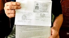 Nhiều lao động mất việc bị trả hồ sơ vì không đúng ngành nghề.