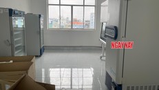 Hệ thống RT-PCR được Sở Y tế phân bổ cho BV Phụ sản Tiền Giang trong tình trạng "đắp mền" nhiều tháng qua.