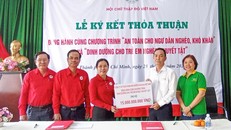 Nutifood tài trợ 15 tỷ đồng hỗ trợ trẻ em và ngư dân nghèo